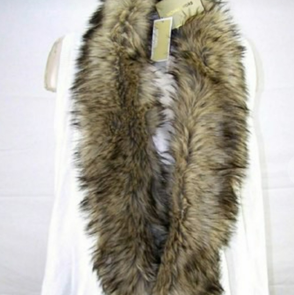 MK vest